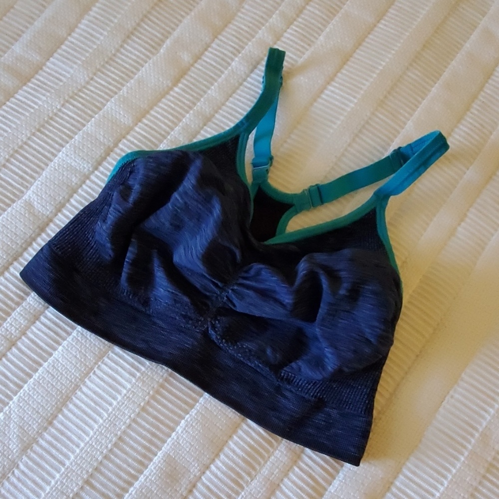 Old Navy sports bra